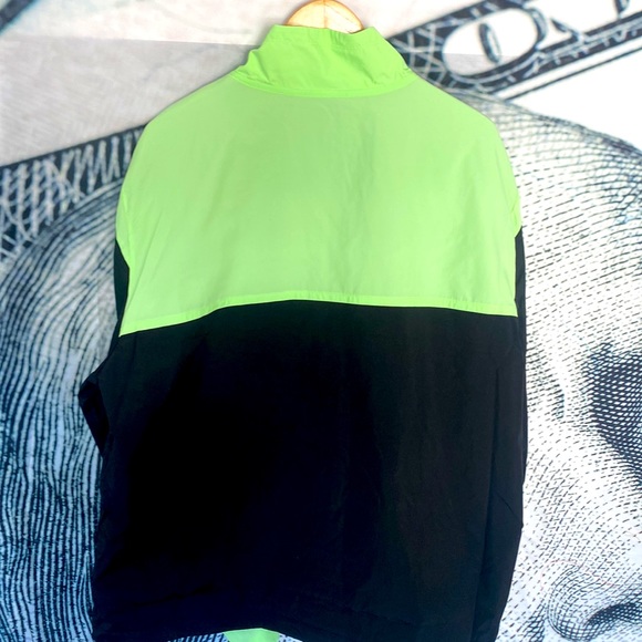 “PUMA BMW MOTORSPORT” Statement Jacket Paradise grn! NEW - Picture 2 of 6